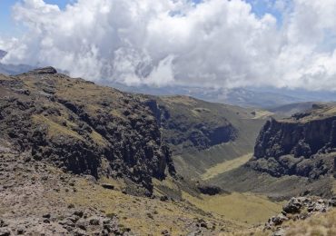 Mount Kenya Hikes